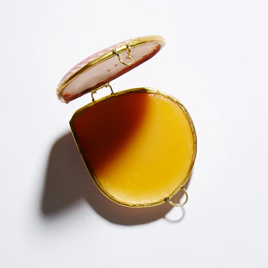 Pure Jasmine Balm Perfume In Seashell Compact - 1 Oz - Image 4