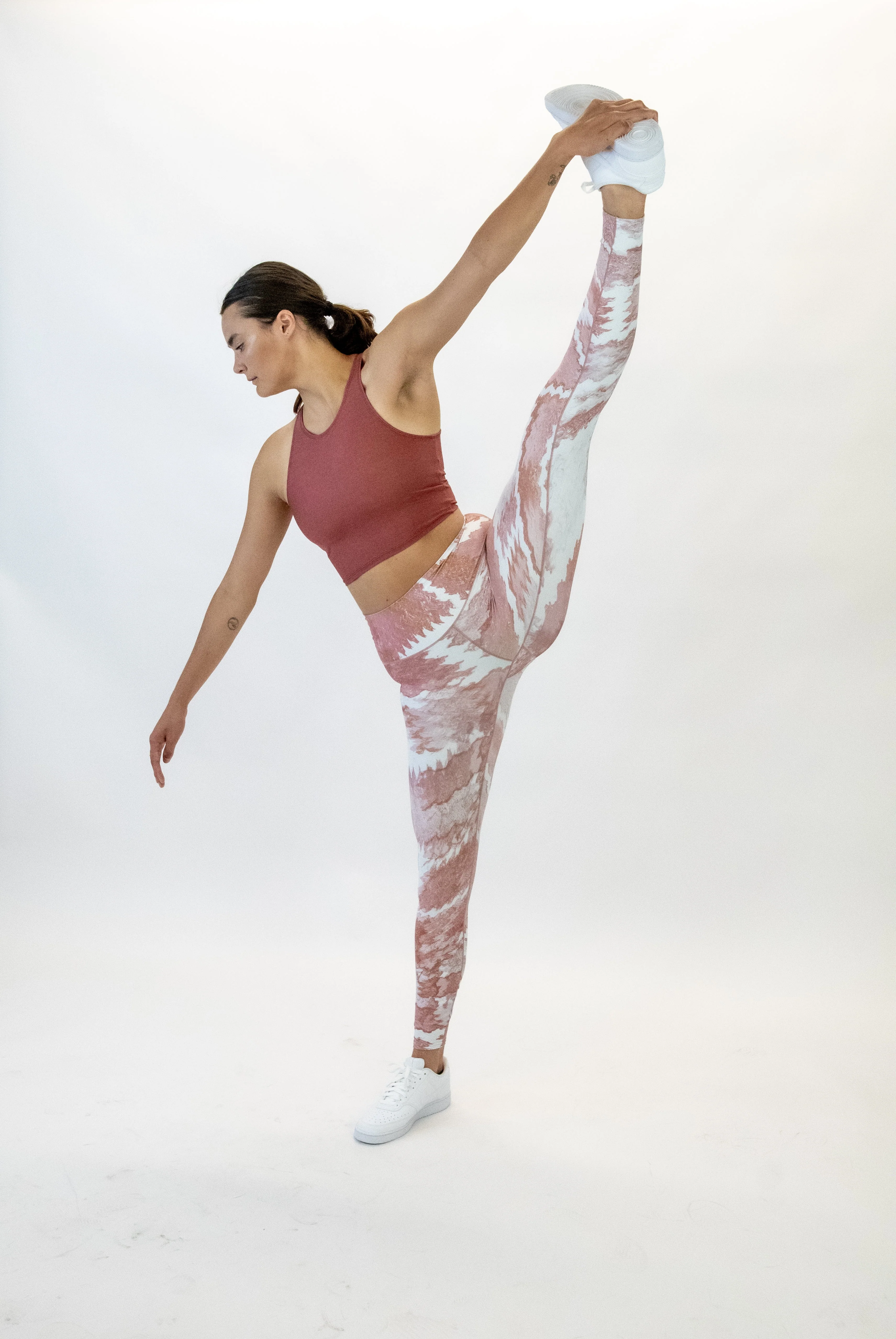 Eco-Friendly Clay Helix Yoga Pant - Image 4