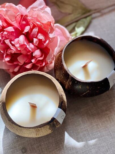 Eco-Friendly Coconut Wax Candle in Coconut Shell - Image 3
