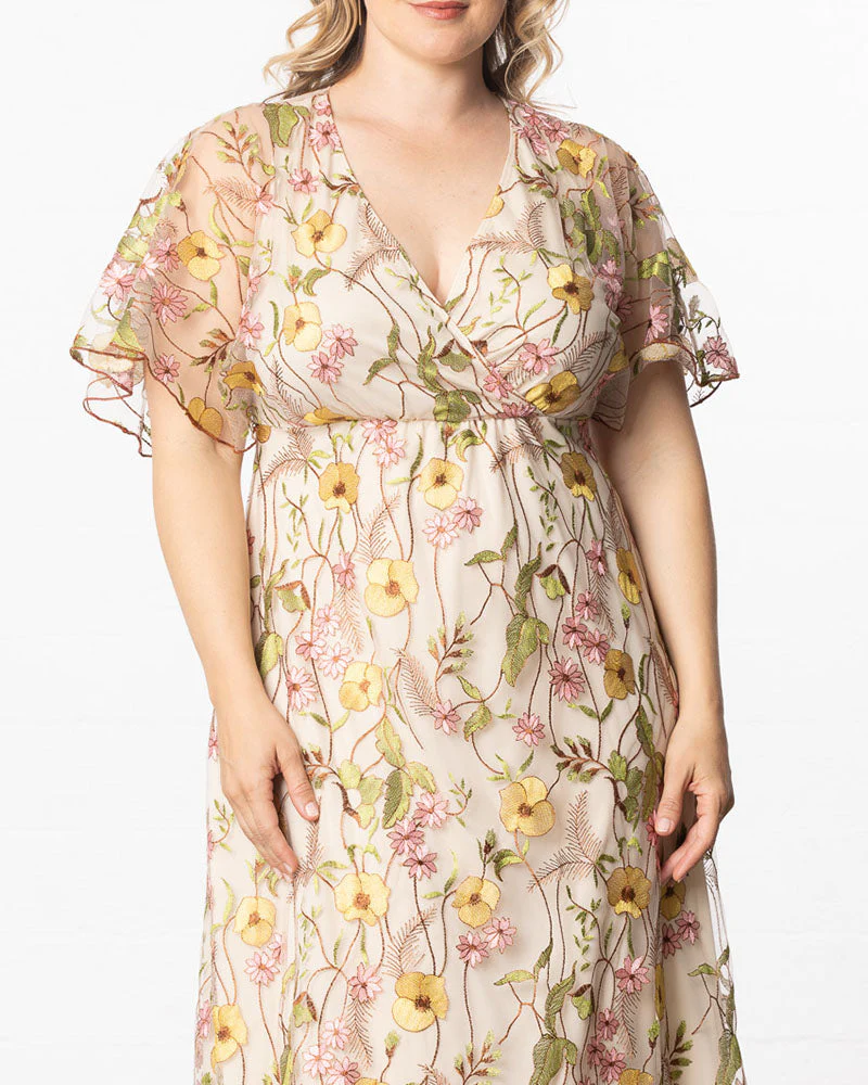 Plus Size Embroidered Elegance Evening Gown - Image 31