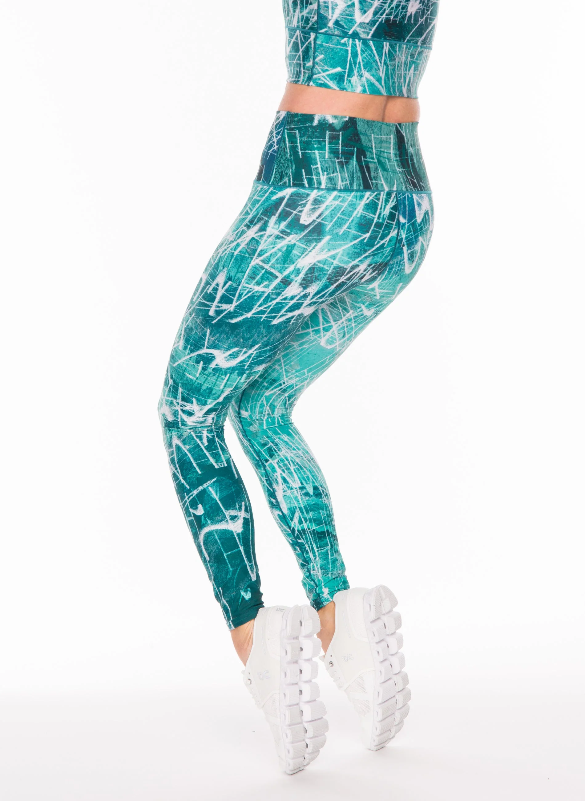 Eco-Friendly Green Impress Yoga Pants - Image 3