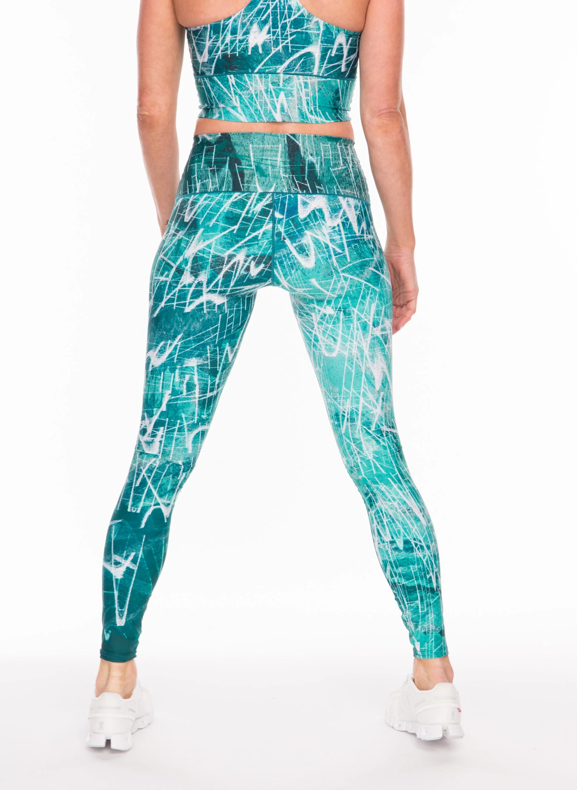 Eco-Friendly Green Impress Yoga Pants - Image 4