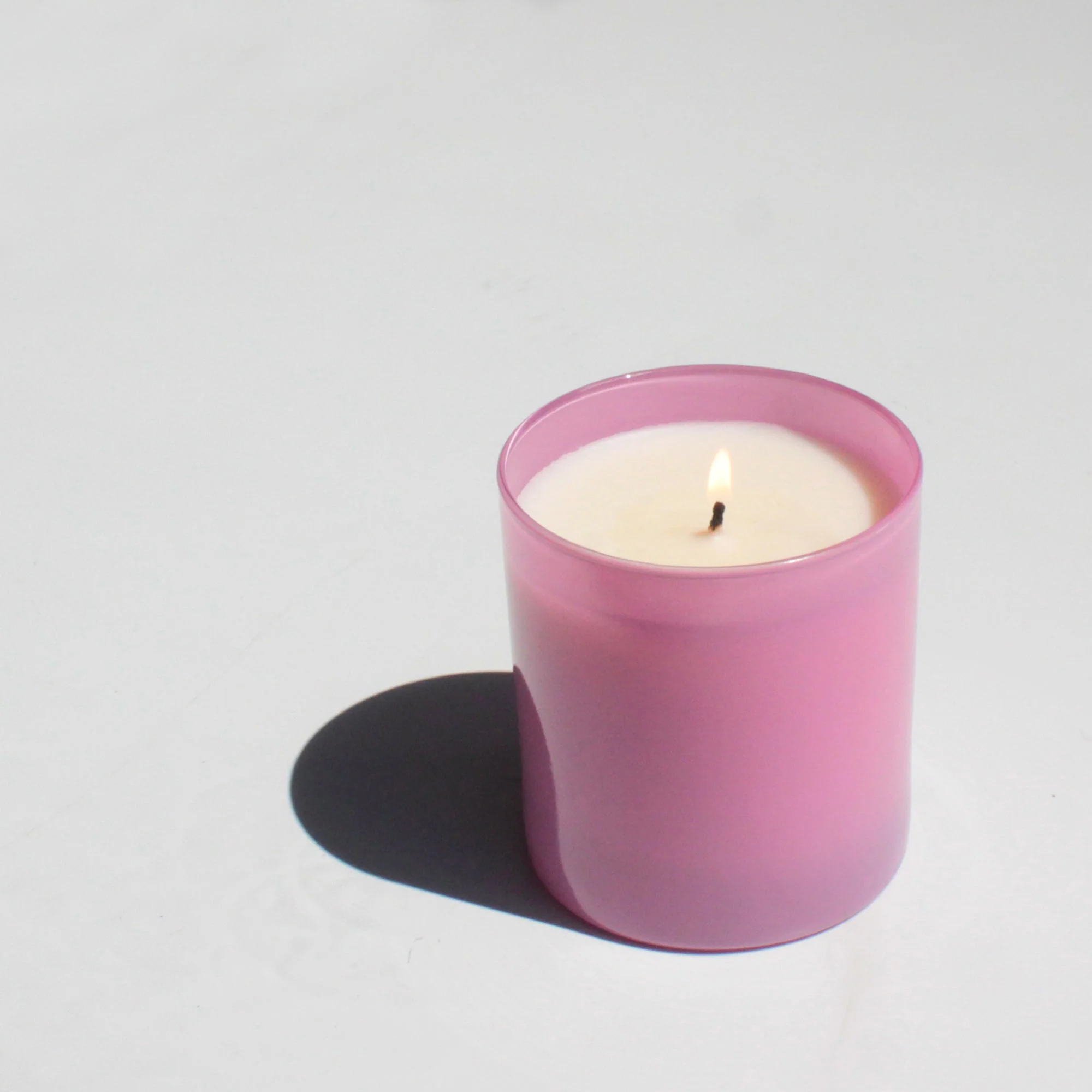 Flora 9 oz. Hue Soy Candle - Wild Orchid - Image 3