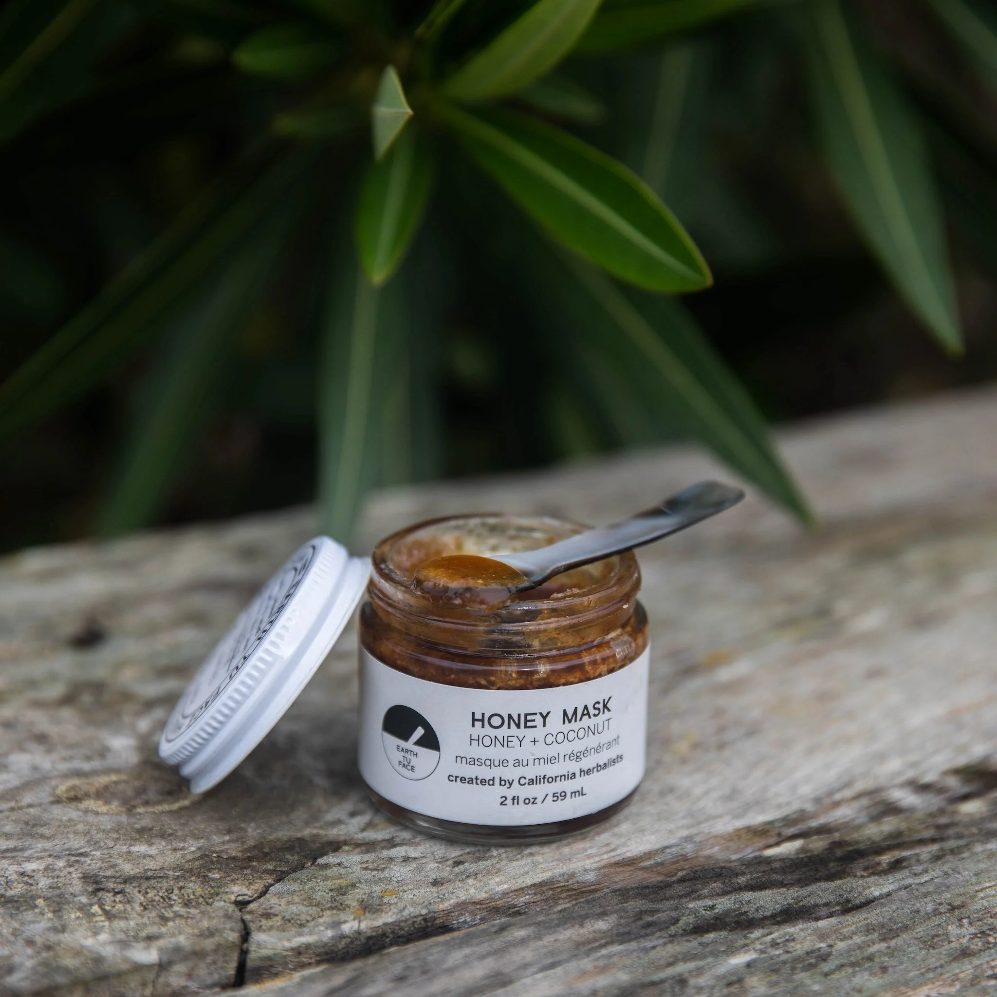 Rejuvenating Honey And Coconut Face Mask - Image 3
