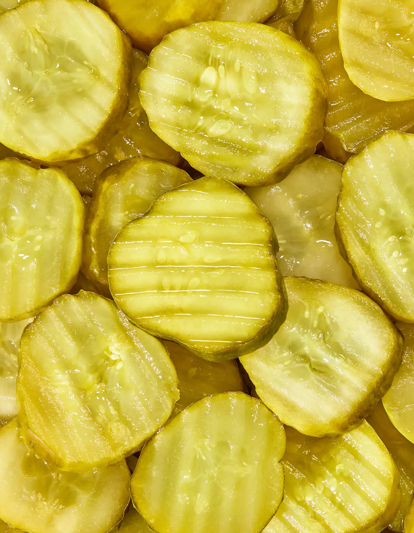 Spicy Crinkle Cut Dill Pickle Chips - Chili Oil (6) Pouches - Image 2