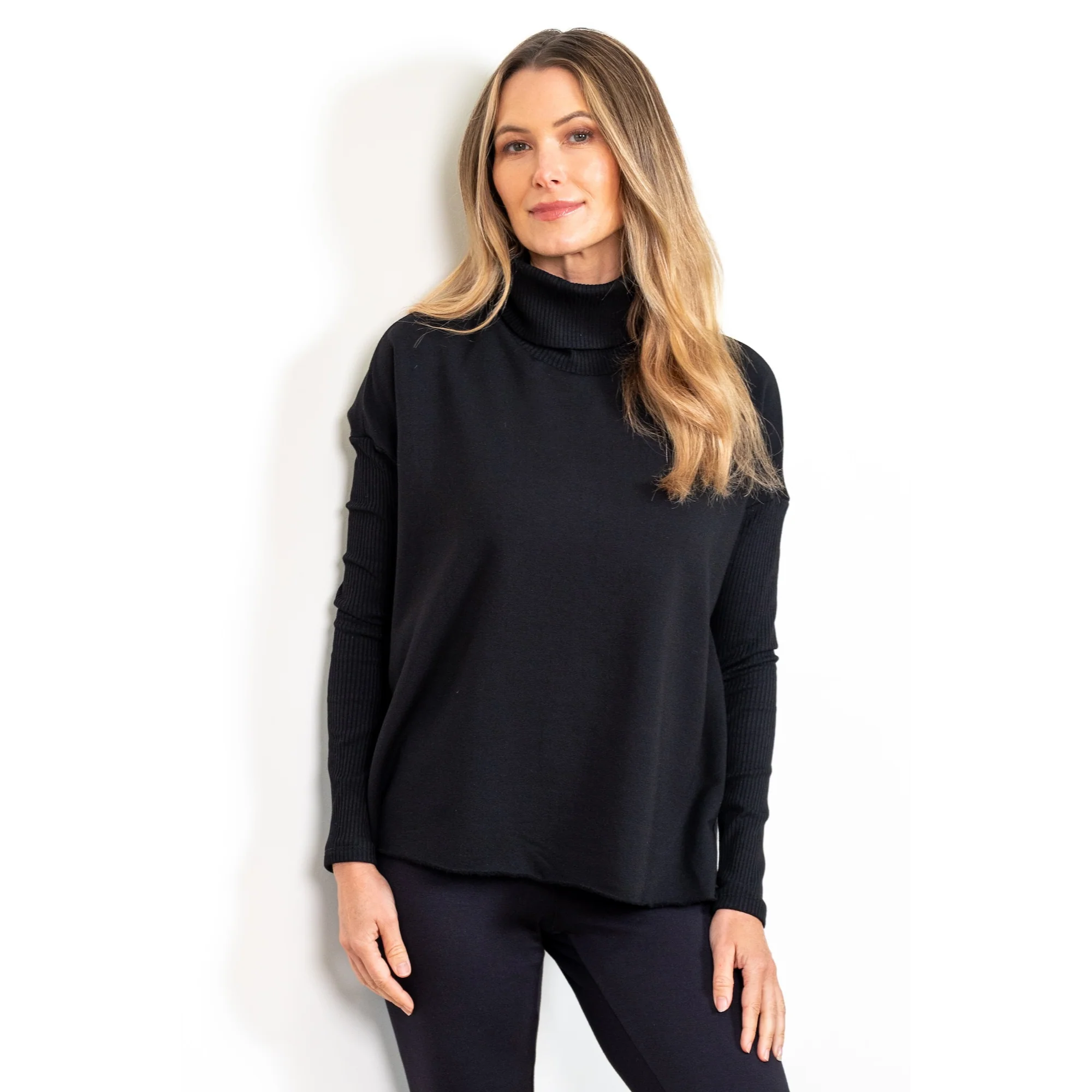 Turtleneck Top with Light Hug Bra-Free Shelf