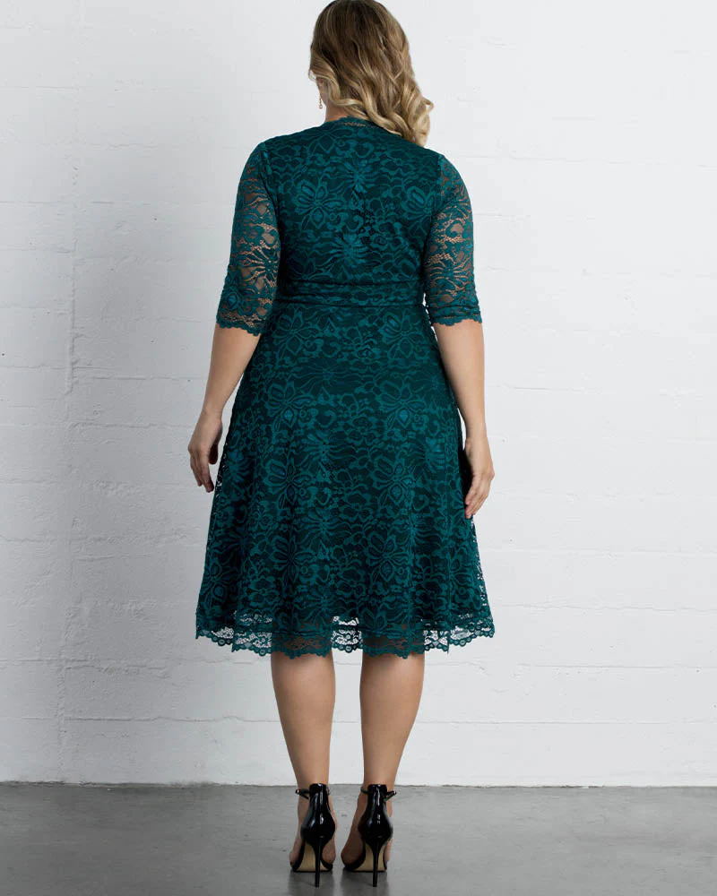 Plus Size Mademoiselle Lace Cocktail Dress - Image 18