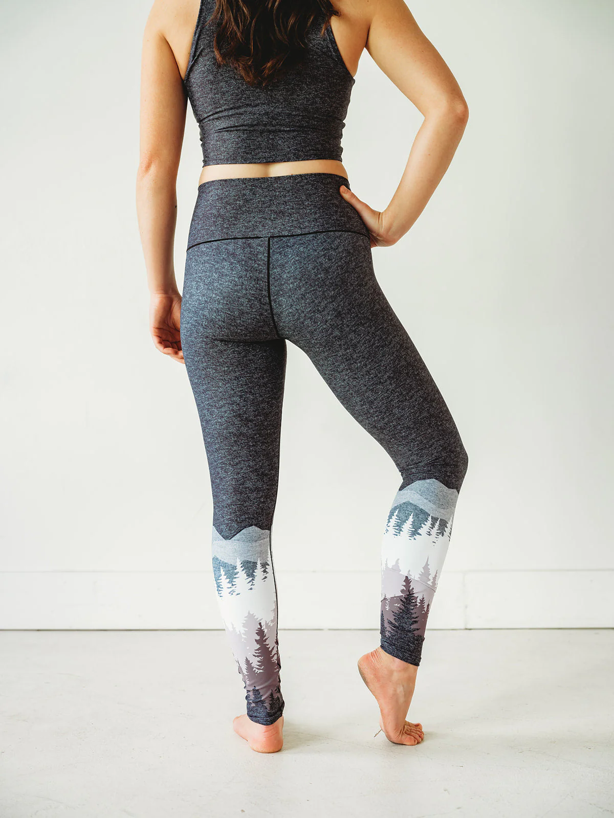 Eco-Friendly Summit Yoga Pants - Mauve - Image 3