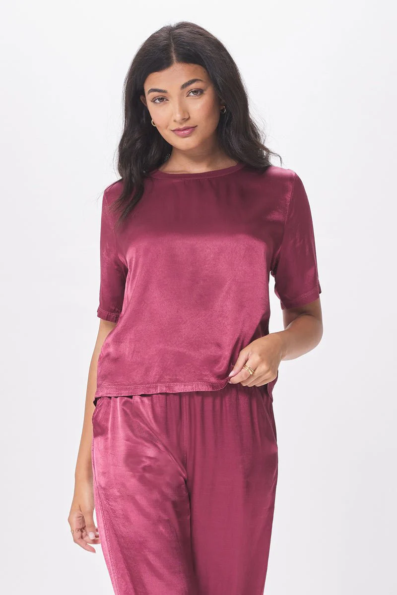 Nights in the City Silky Relaxed Fit Tee - Image 10