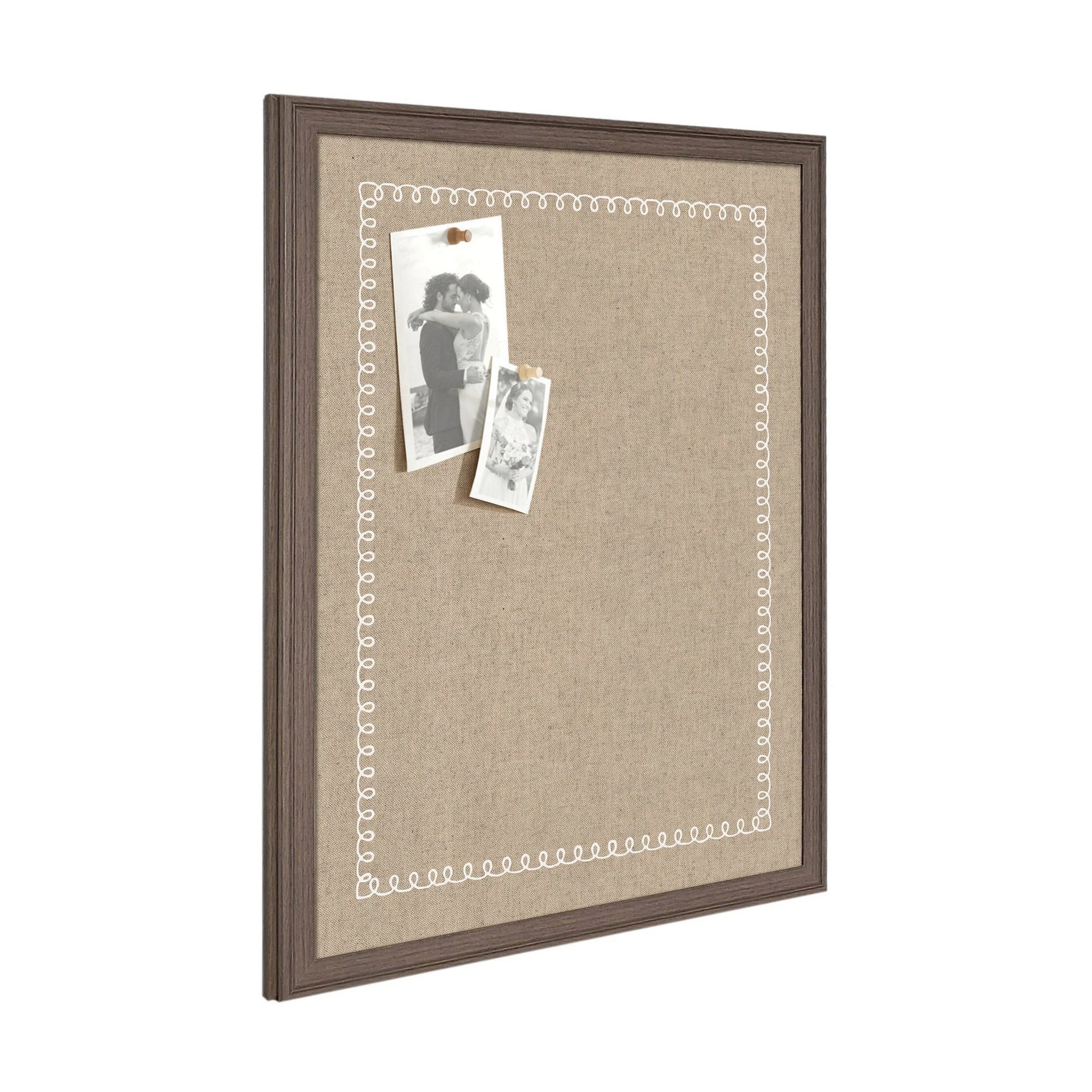 Pinboard White Scalloped Edge - Image 3