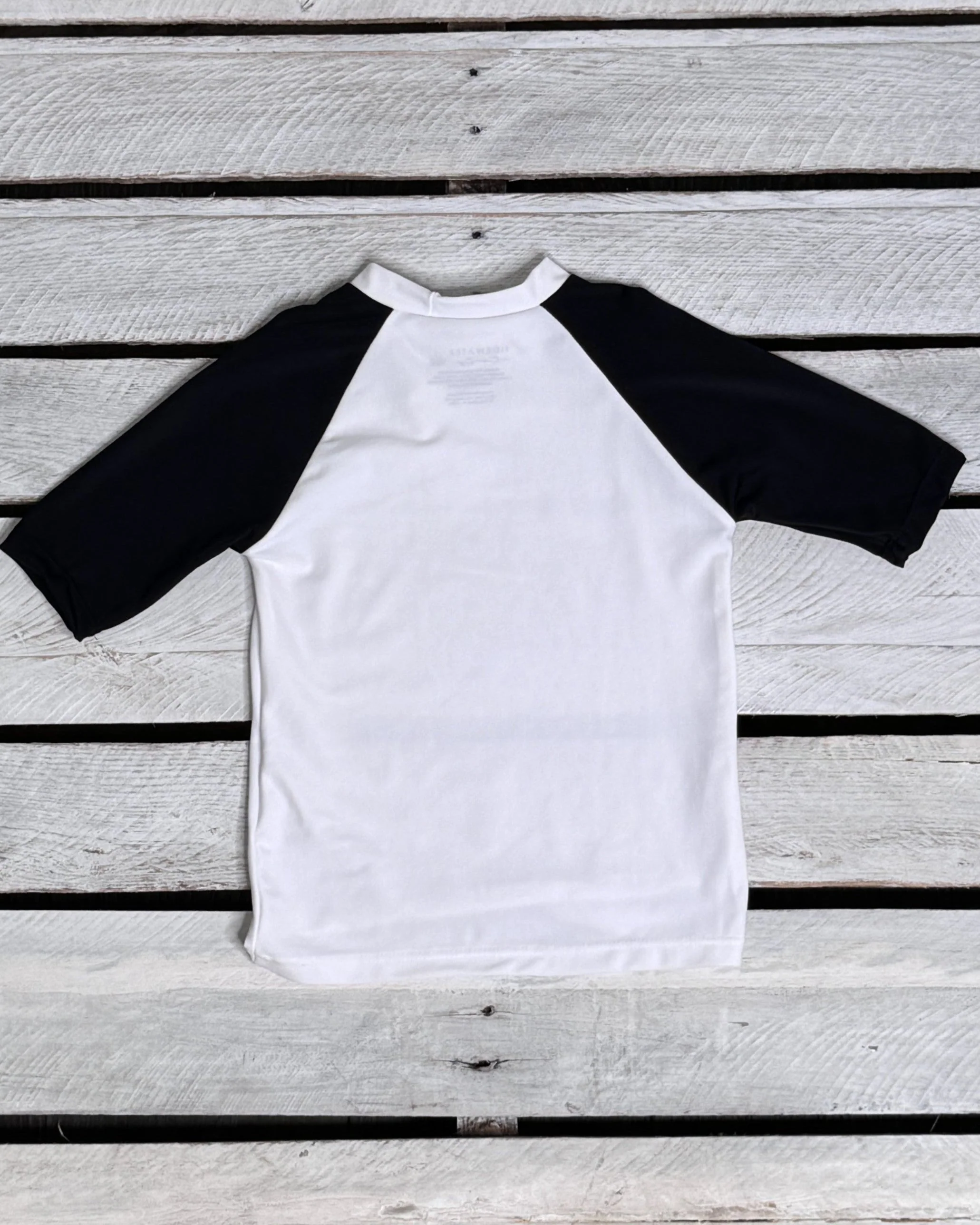 Boys Seashell Short Sleeve UPF 50 Sun Shirt - Image 2