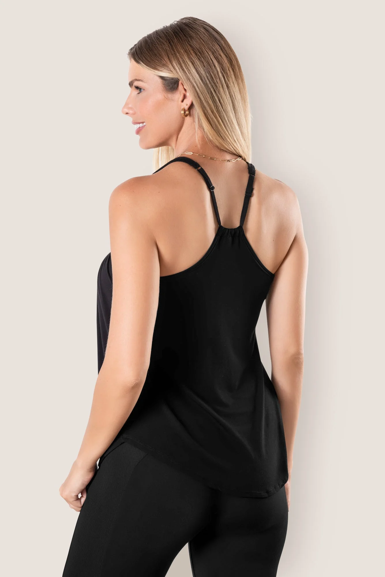 Sunrise Loose Fit Top with Light Hug Bra-Free Shelf - Image 4