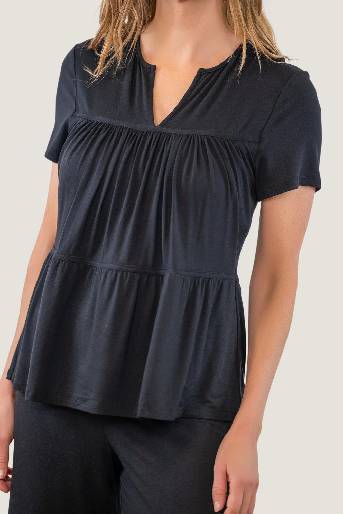 Top Tier Tee with Light Hug Bra-Free Shelf - Image 5