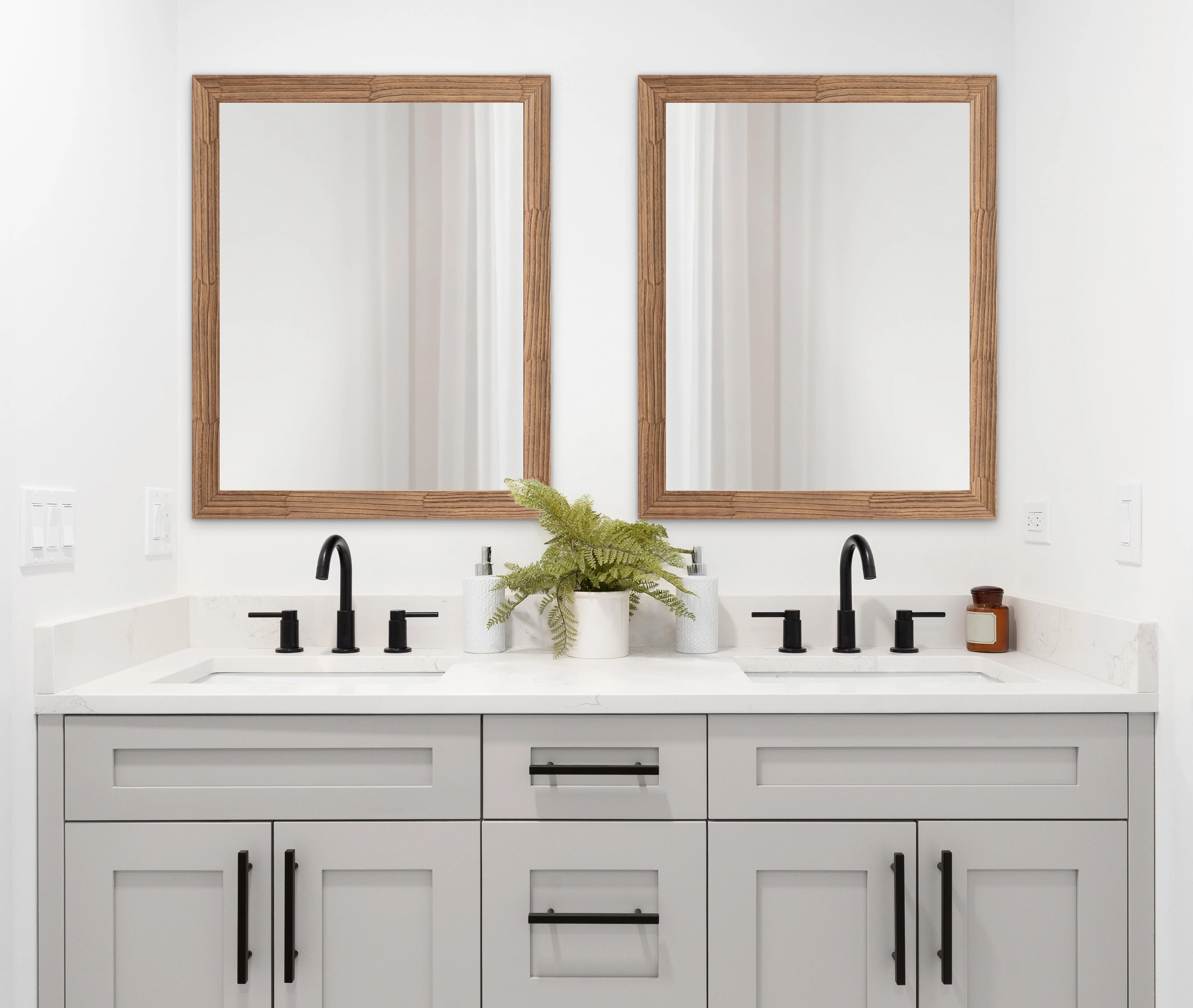 Travon Rectangle Bathroom Wall Mirror - Image 8