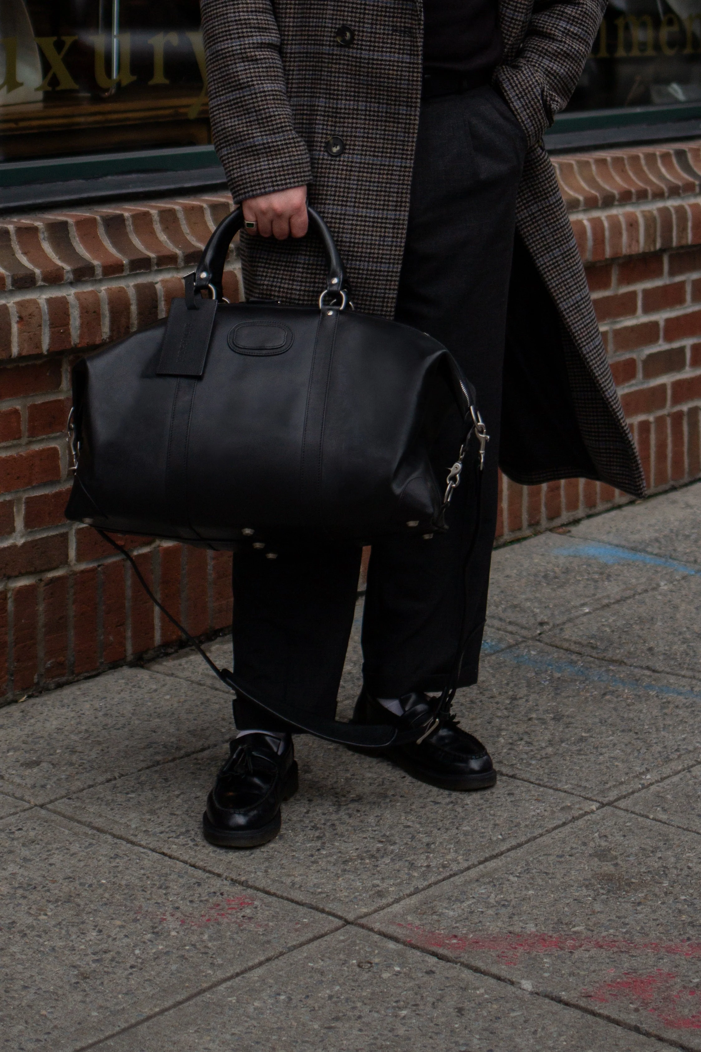 Classic Leather 22" Twain Weekender Bag - Image 55