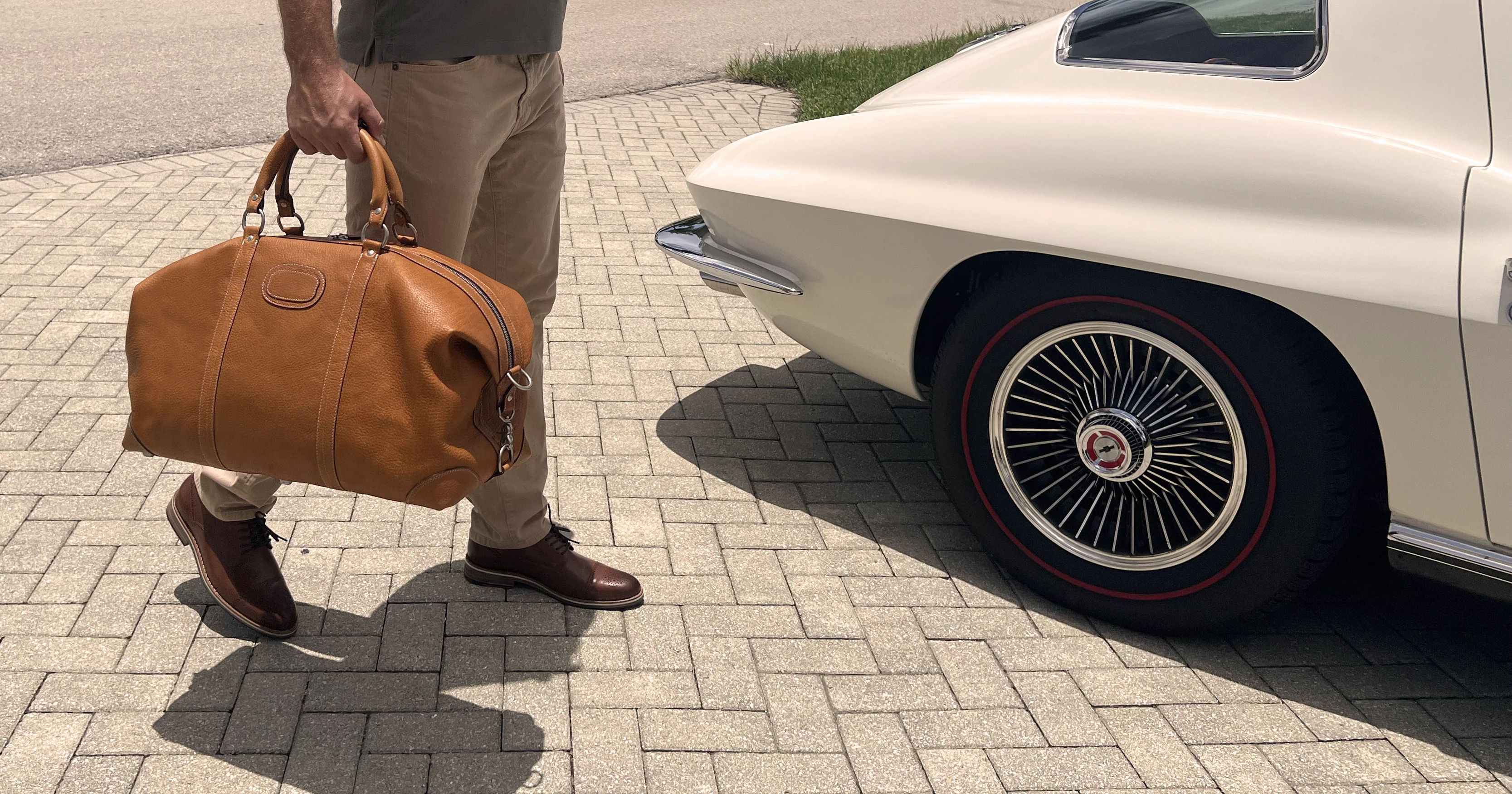 Classic Leather 22" Twain Weekender Bag - Image 70