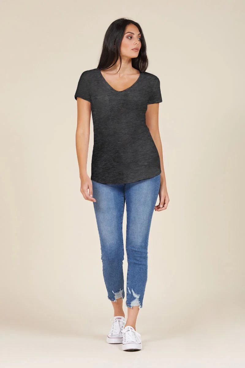 V-Neck Slim Fit Pocket Tee - Image 10